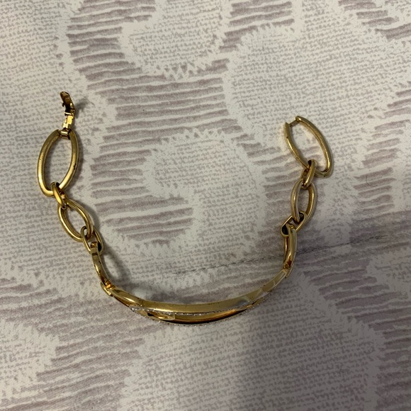 🌸HOST PICK🌸 Swarovski bracelet with crystals - Picture 7 of 7